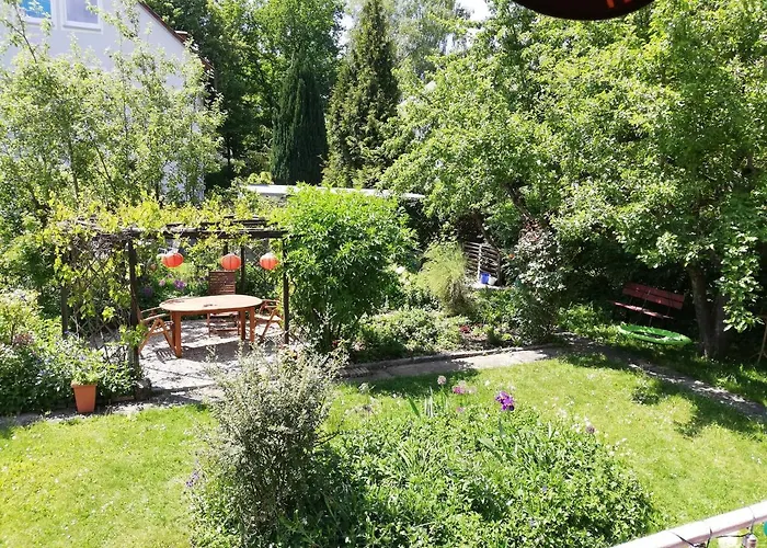 Einzelzimmer Mandala, Privat